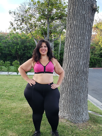 Living with LIPEDEMA – exclusive Interview with @curvygirlbeth